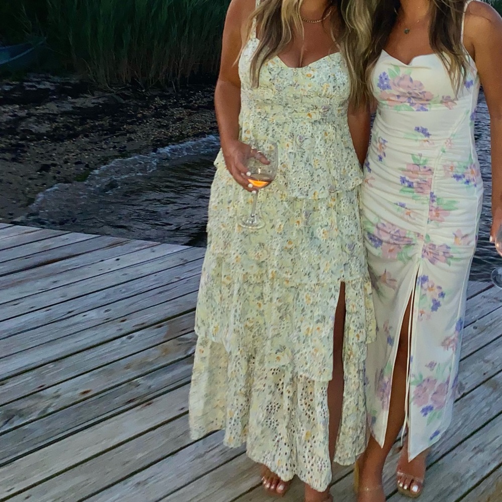 ASTR THE LABEL MIDSUMMER FLORAL TIERED MAXI DRESS